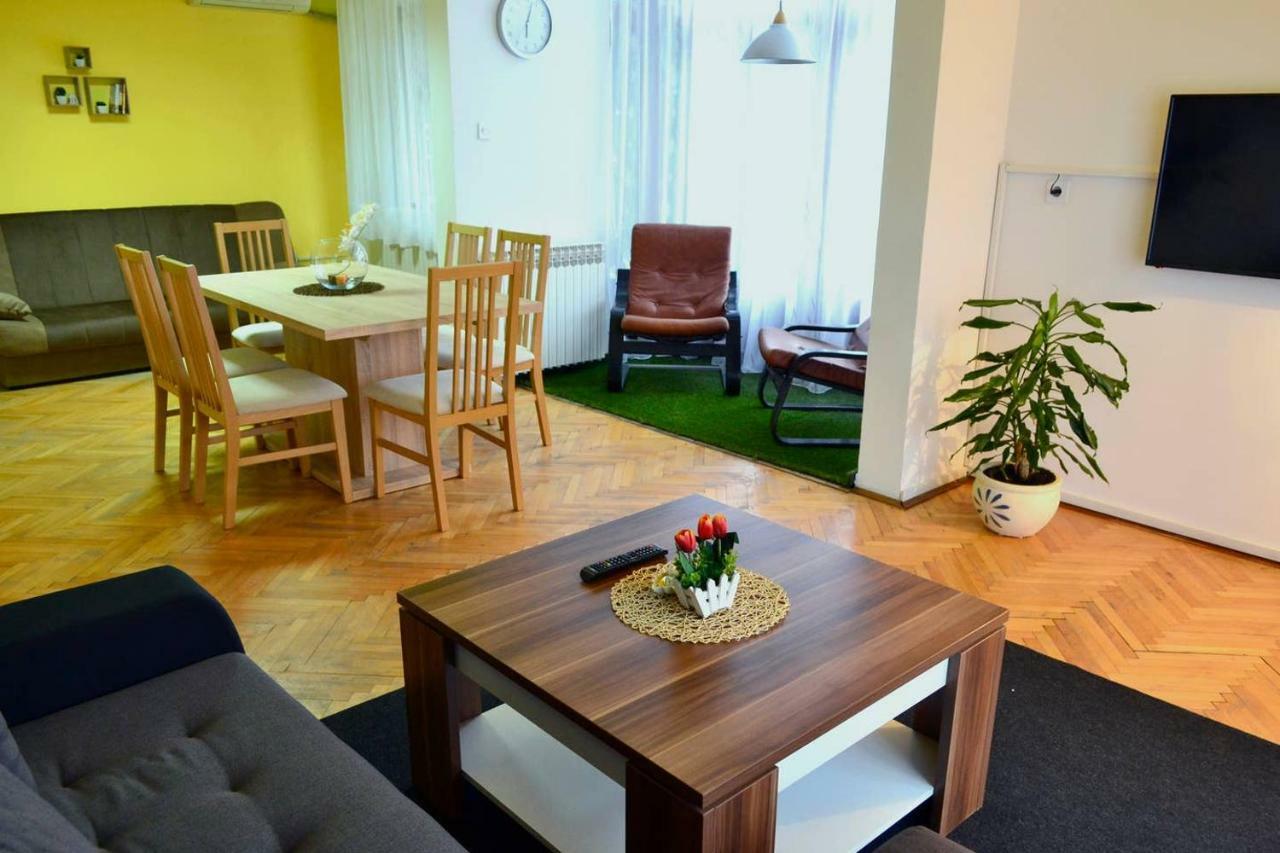 Riverside Apartment #1. View Over Fortress Kastel Banja Luka Exterior foto